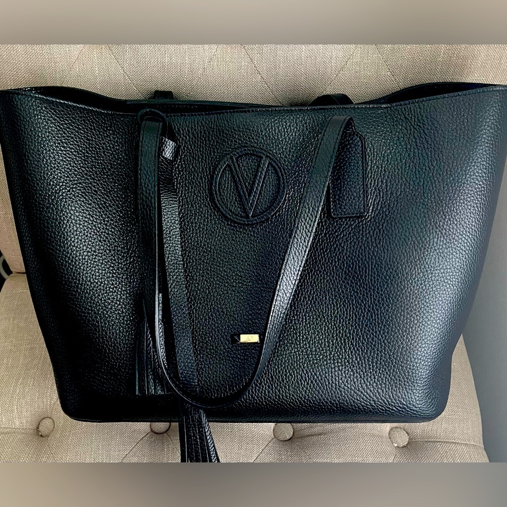 Valentino by Mario Valentino Soho Pebbled Leather Tote Bag. Brand New with tags